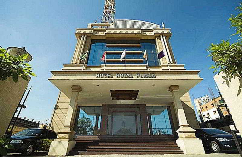 Hotel Royal Plaza Ченнаи Экстерьер фото